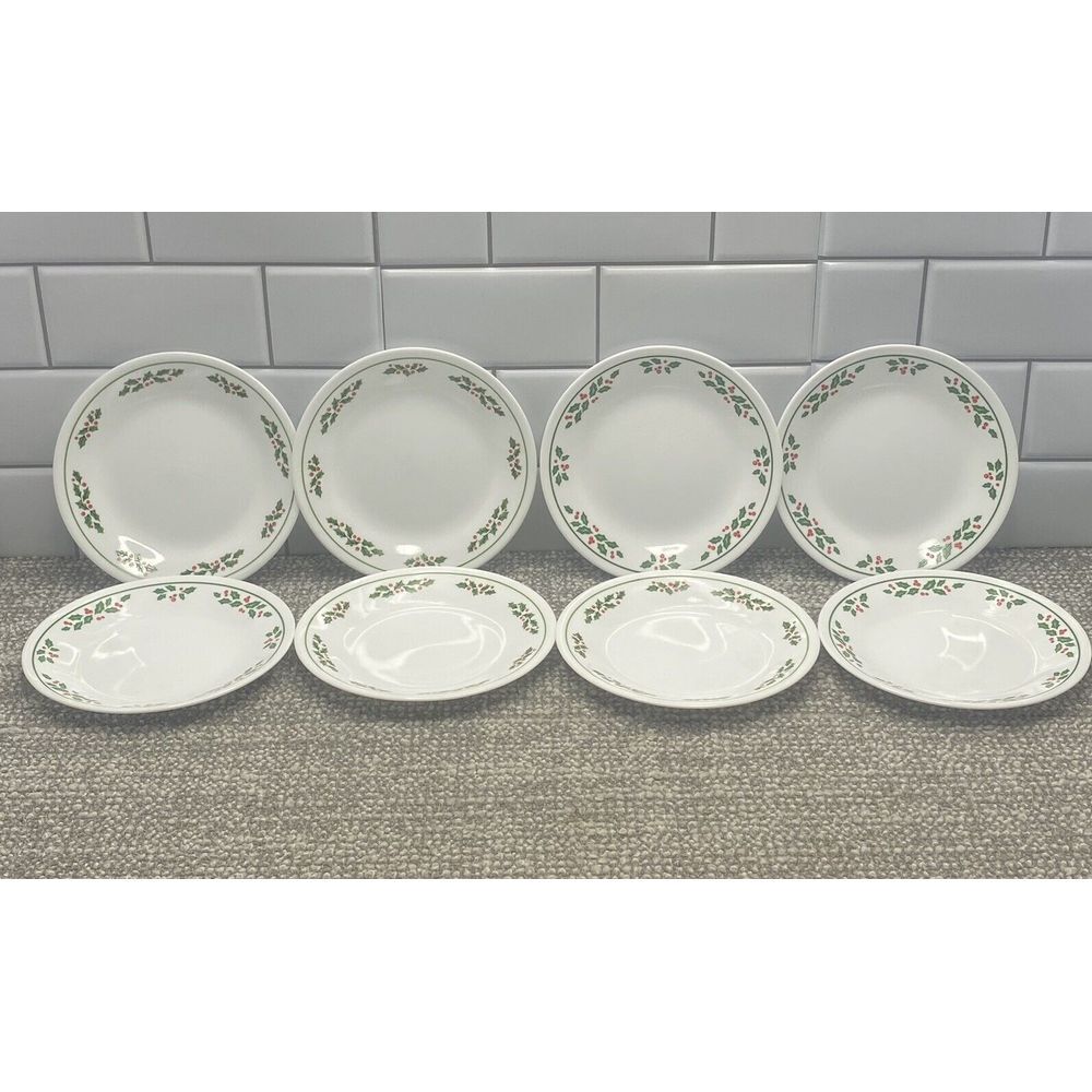Corelle Corning Winter Holly Dessert Bread Butter Plates 8 Christmas Made USA‎